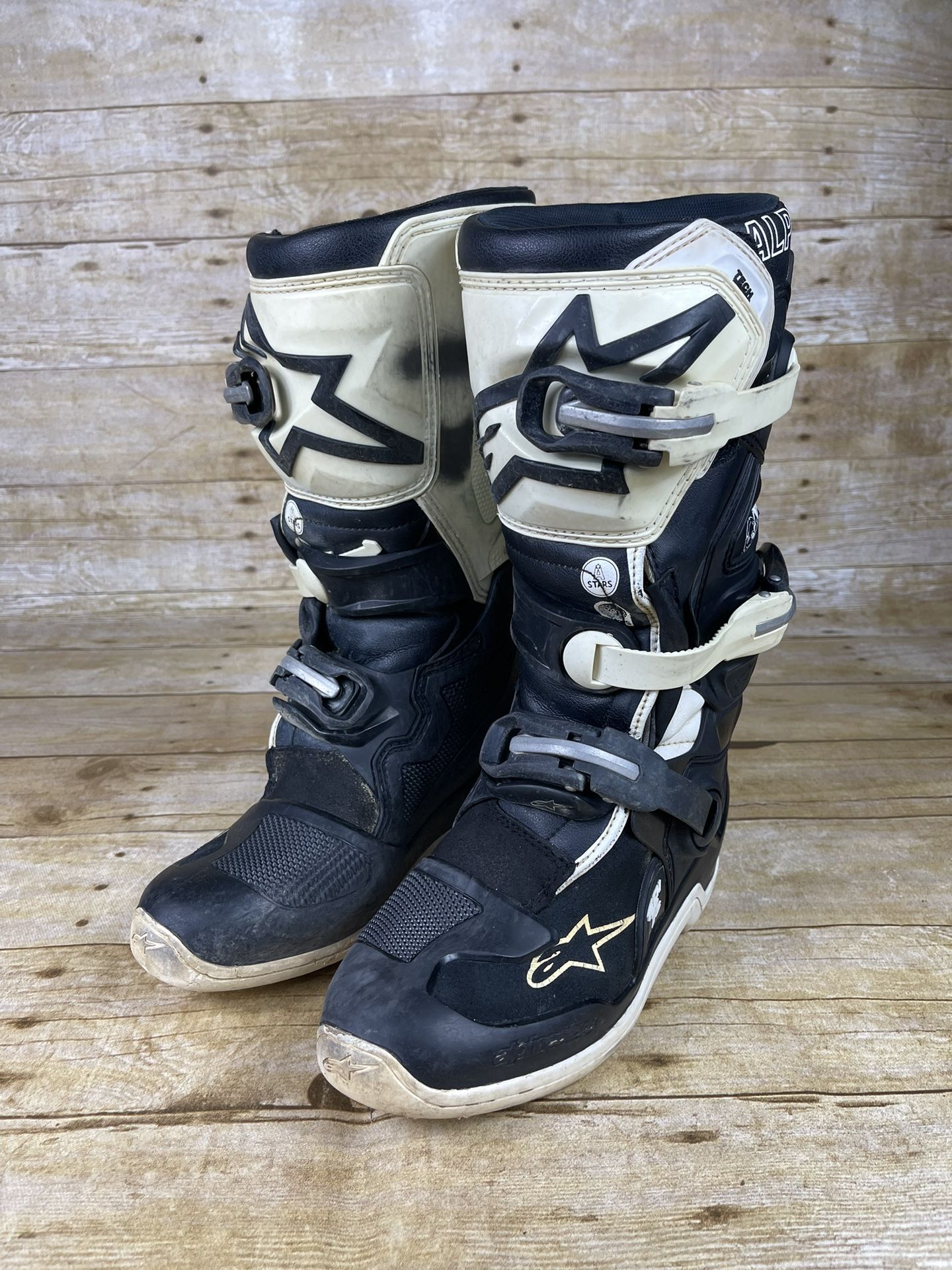 Alpinestars Tech 7s - Size 4 Youth / Kids off-road Black & White motocross boots