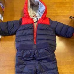 Baby Gap 2 Piece Snow Suit Size 6-12 Months 