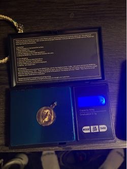 10K Pendant