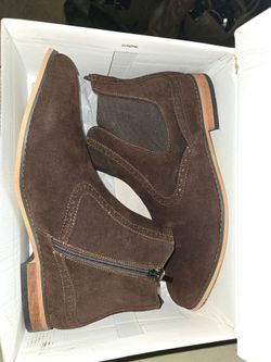 BRAND NEW MEN’S BROWN CHELSEA BOOTS — SIZE 13