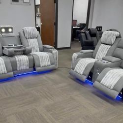 NEW SOFA AND LOVESEAT POWER RECLINING ALL POWER NEW IN FACTORY BOXES