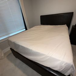 Queen Headboard And Frame 