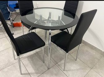 Dining Set // Juego De Comedor 