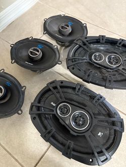 Speakers set