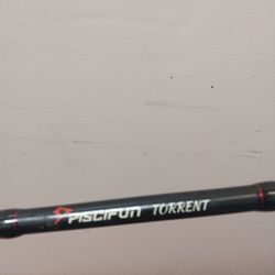 Piscifun Torrent Baitcasting Rod  Fishing Pole 7'2"