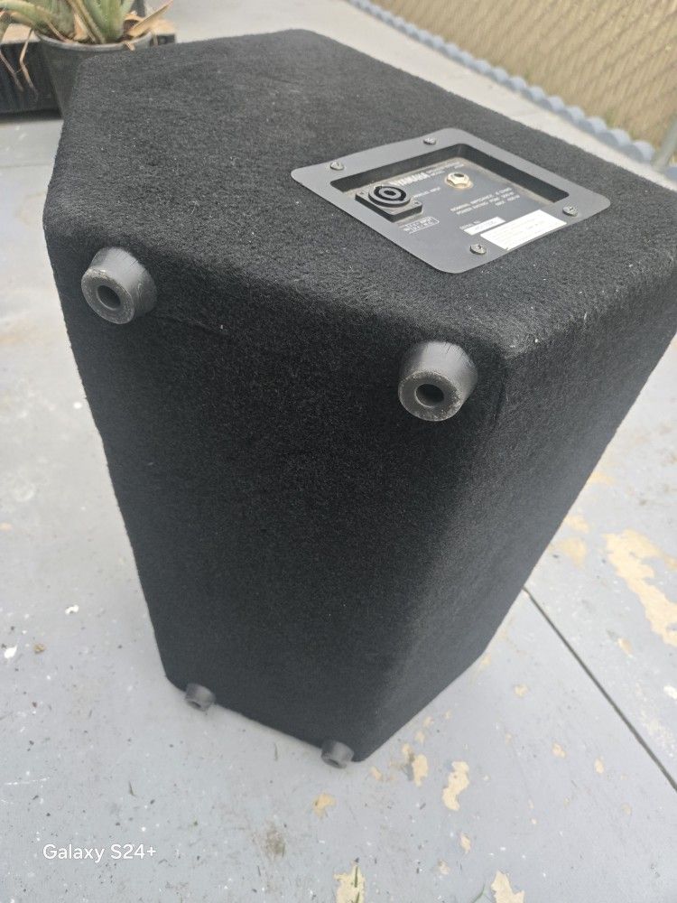 YAMAHA PASSIVE MONITOR