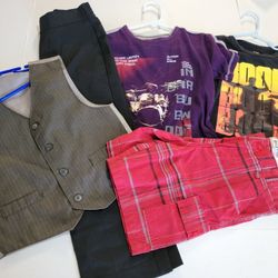 Boys clothes lot size 5T/5, 