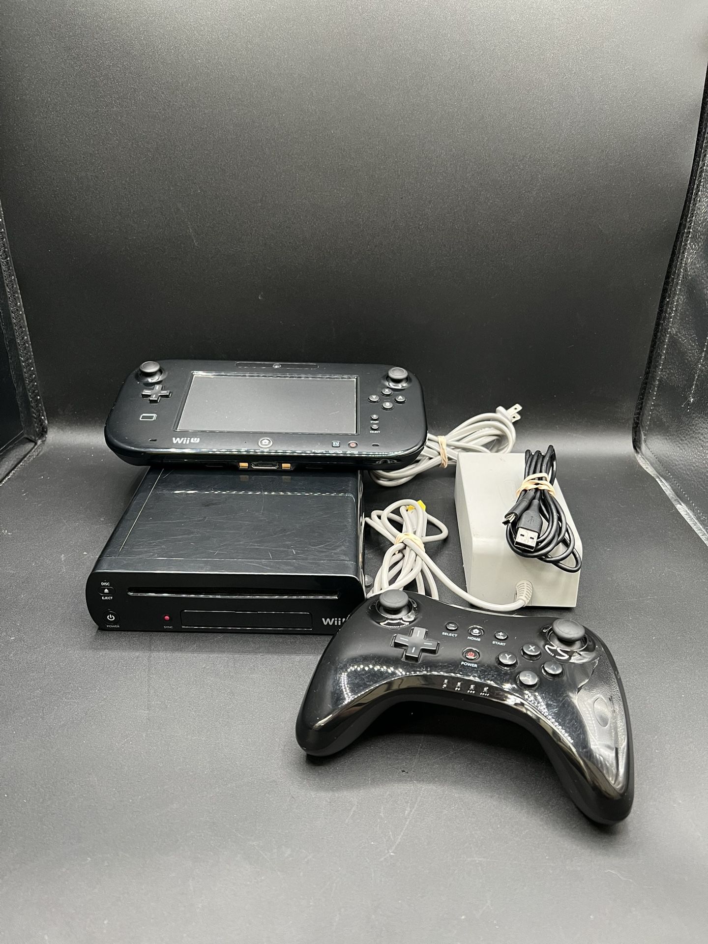 Nintendo Wii U Model WUP-010 *4982