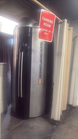 Commercial Stand up Tanning bed