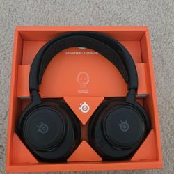 Steelseries Arctis Nova 7 Wireless Gaming Headset