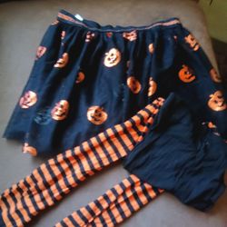 Girls Tulle Halloween Skirt With Pumpkins With Orange And Black Striped Pantyhose. Size Medium 7/8