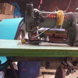 Consew Industrial sewing machine