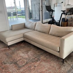 Pottery Barn Upholstered Right Arm Sofa w/Shaise