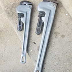 Ridgid 18" And 14" Aluminum Pipe Wrenches 