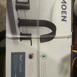 Moen Avri Matte Black Widespread 2-handle WaterSense High-arc Commercial/Residential Handle Bathroom Sink Faucet with Drain