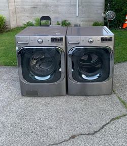 LG WASHER AND DRYER SET (JUMBO).