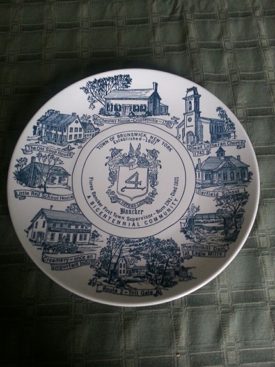 Town OF Brunswick,Ny bicentennial plate