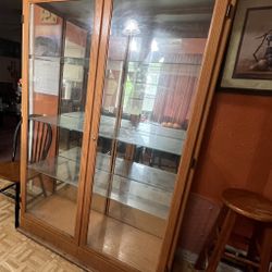 Glass/Mirror Cabinet 