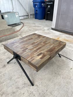 Coffe Table With Angled Steel Legs 