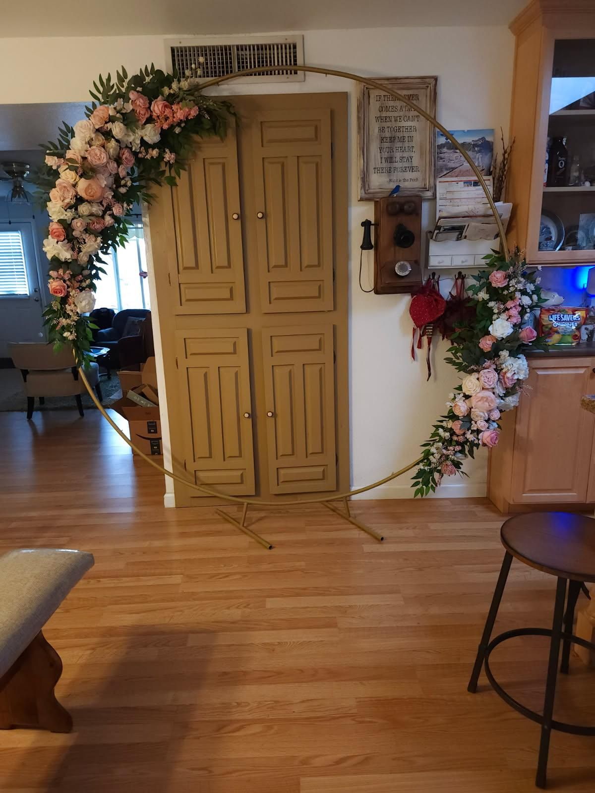 Wedding Gold Circle Arch W/Flowers Pink White Cream Blush