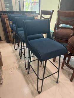 Set of 4 Navy Blue Upholstered Bar Stools – Modern / Contemporary