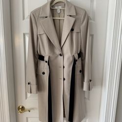 Ann Taylor Loft Women's Spring Coat - size 8 (see photos)