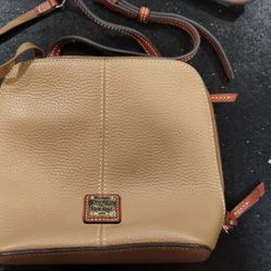 Dooney & Bourke Purse/Handbag