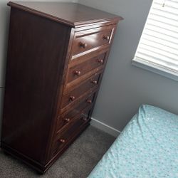 Bedroom Furniture $75
