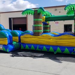 WS-252S Mega Tsunami Water Slide