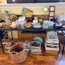 Estate sale in Carlsbad off Pointsettia