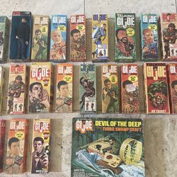 Collector seeking vintage old GI Joe toys 1960s 70s 80s g.i. Joes dolls action figures accessories 