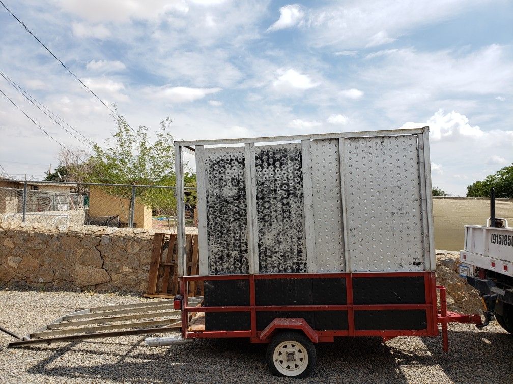 Enclosed Trailer