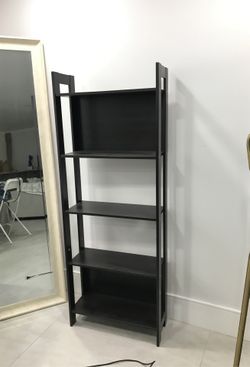 Shelf