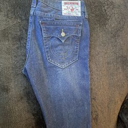 TRUE RELIGION JEANS 