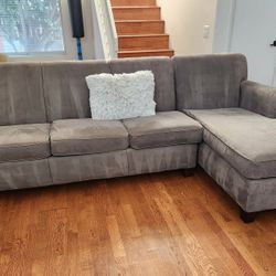Living Spaces Flexsteel Sectional — Cozy Gray with Chaise
