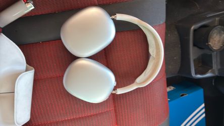 AirPods Max