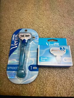Gillette Venus Razor with Refills