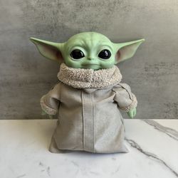Mattel Star Wars The Mandalorian Grogu Baby Yoda Doll Plush 11-inch Toy