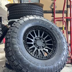 RRW RR7-V 17x8.5 +25 6x5.5 W/ 35” Toyo At3 Wheel Package