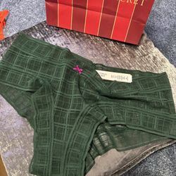 New Victoria Secret Panties Size M