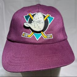 Rare Vintage Anaheim Mighty Ducks NHL 3D Light Up DUCKS SCORE SnapBack Hat NEW