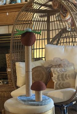 Cat tree