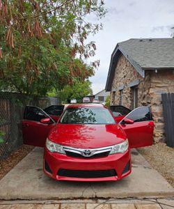2012 camry LE family owned