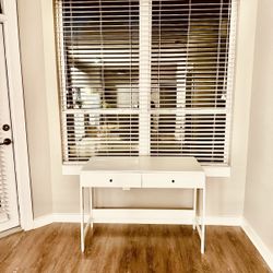 Melamine desk