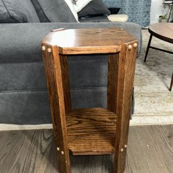 Solid  Wood Antique Side  Table Or Plant Stand 