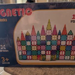 138PCS Magnetic Building Tiles Set