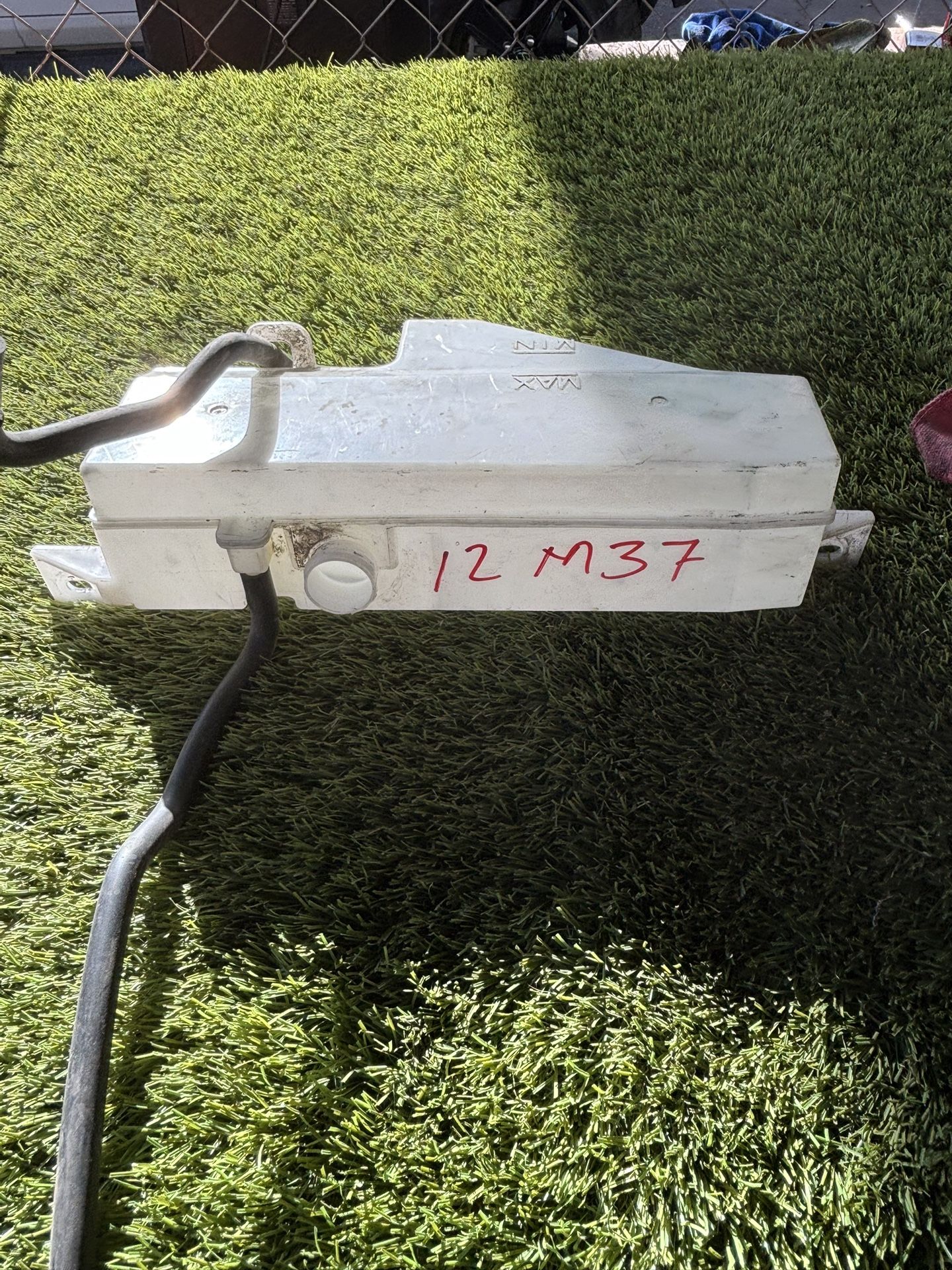 2012 Infiniti M37 Coolant Over Flow