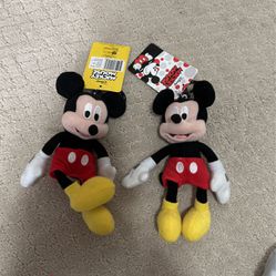 Mickey Mouse Plushie Pouch
