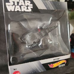 Hot Wheels Star Wars starship select Scythe MIB