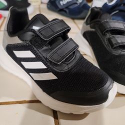 Boys adidas in new condition 